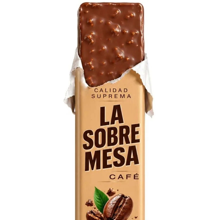 Detalle del turrón de café artesano El Beato con tropezones de galleta